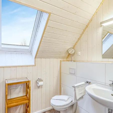 Lovely In Ostseeresort With Sauna 度假居